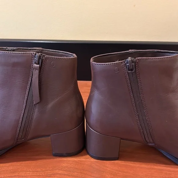 Naturalizer Leather Ankle Boots - Picture 5 of 12